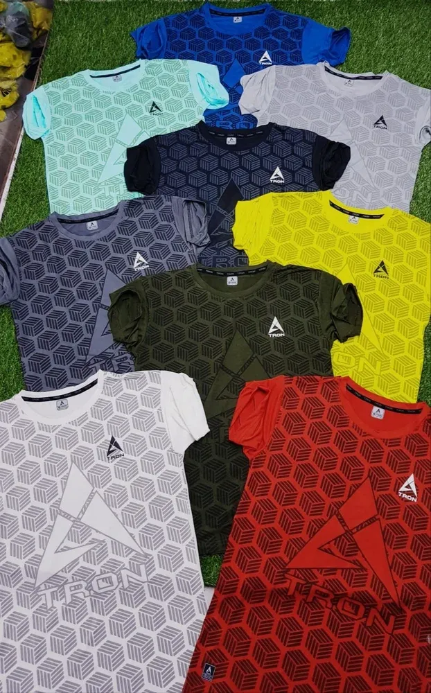 Round Tshirts, Plain