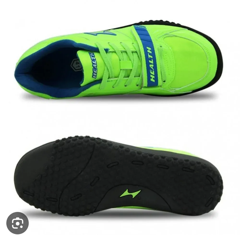 Nivia safari Football Shoes, Size (India/UK): 3-11