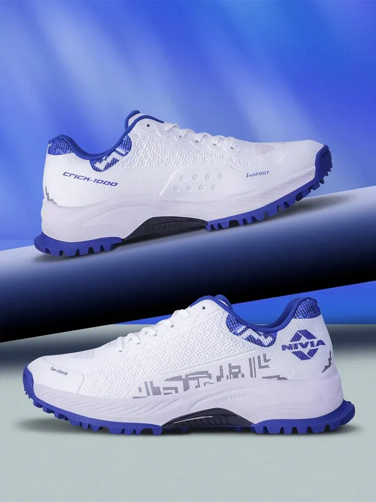 Nivia safari Football Shoes, Size (India/UK): 3-11