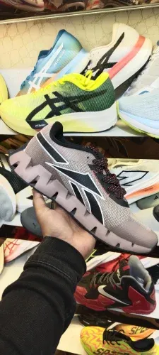 Adidas forum exhibit low shoes