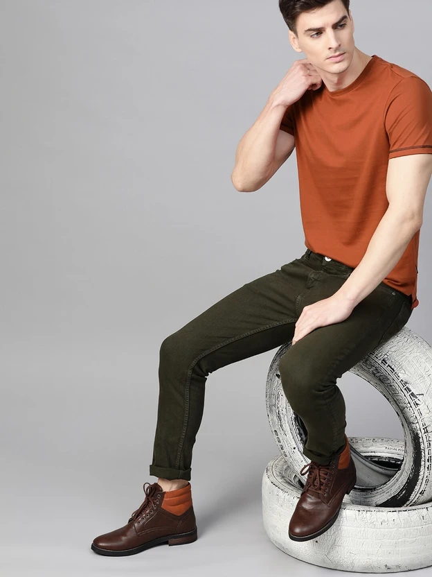 Roadster Solid Men Round Neck Brown T-Shirt